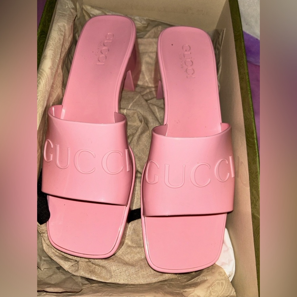 Gucci rubber slides